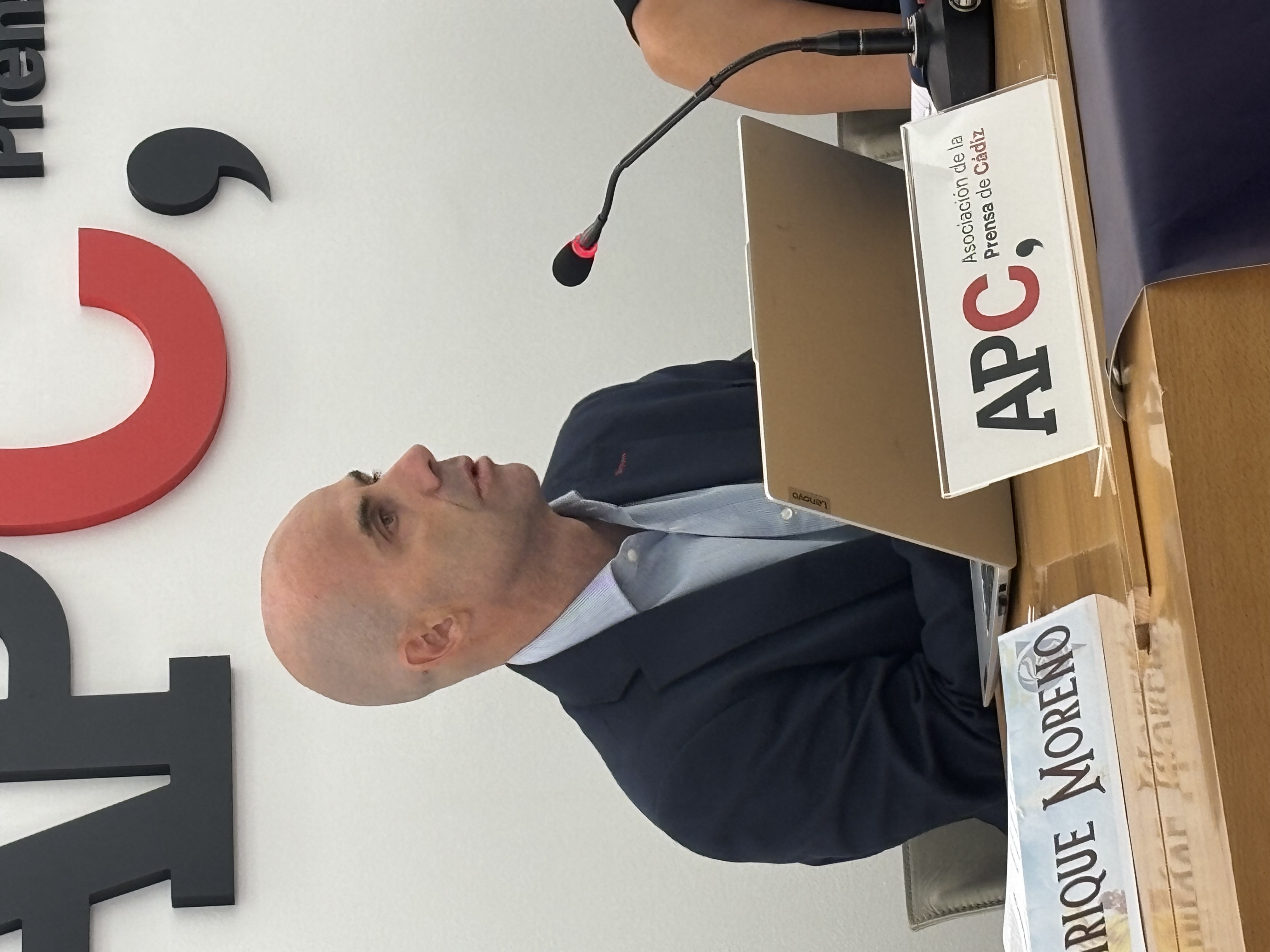 Manolo Gómez, durante su intervención en la mesa de debate