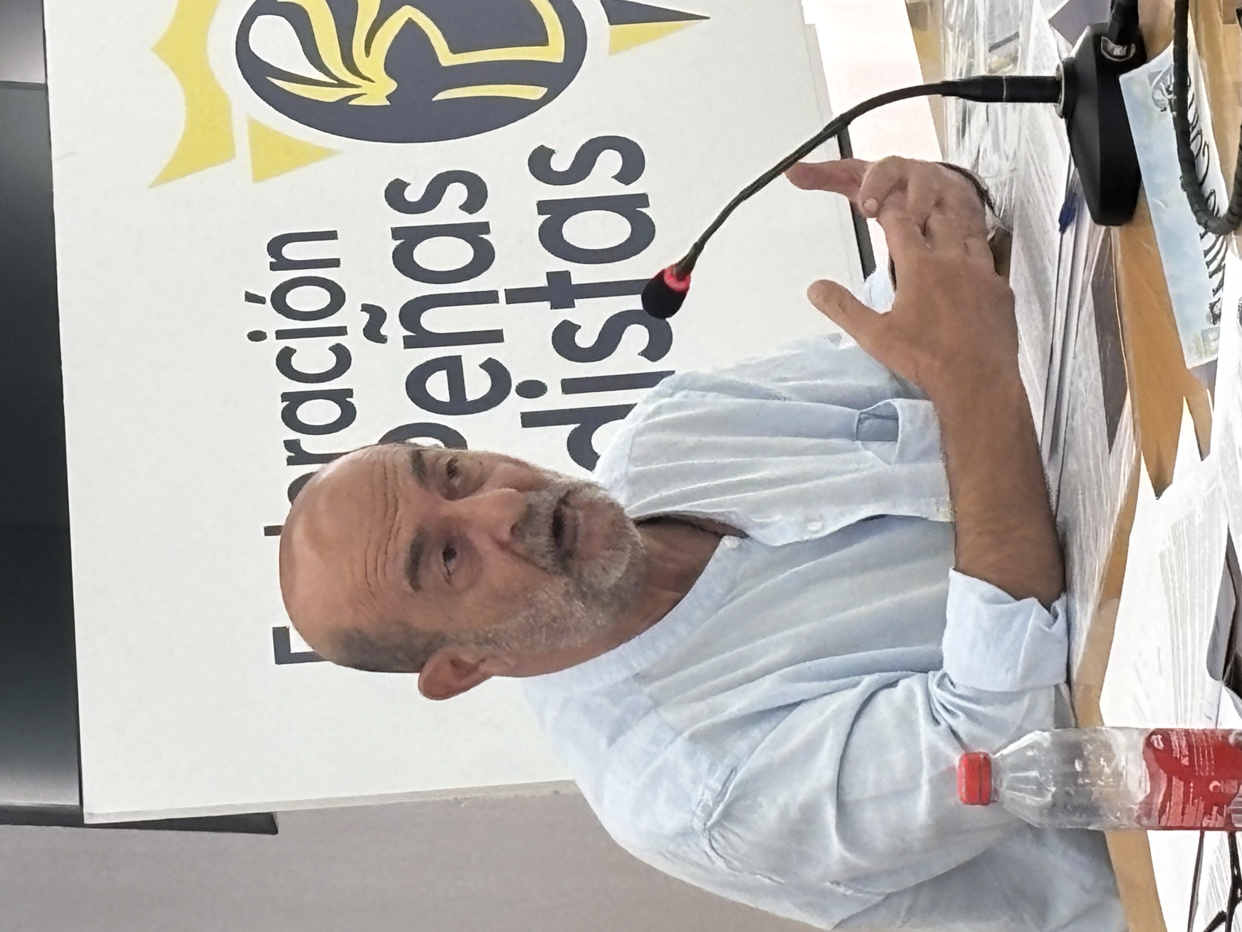 Javier Gómez Vallecillo, durante su intervención en la mesa de debate